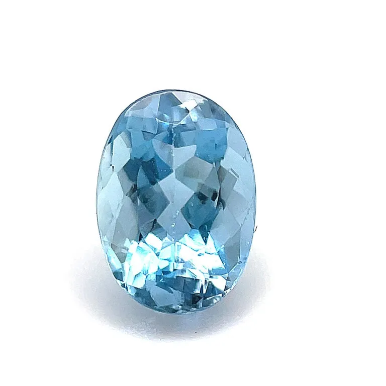 1.57 Carat Oval Unset Loose Unmounted Aquamarine Gemstone