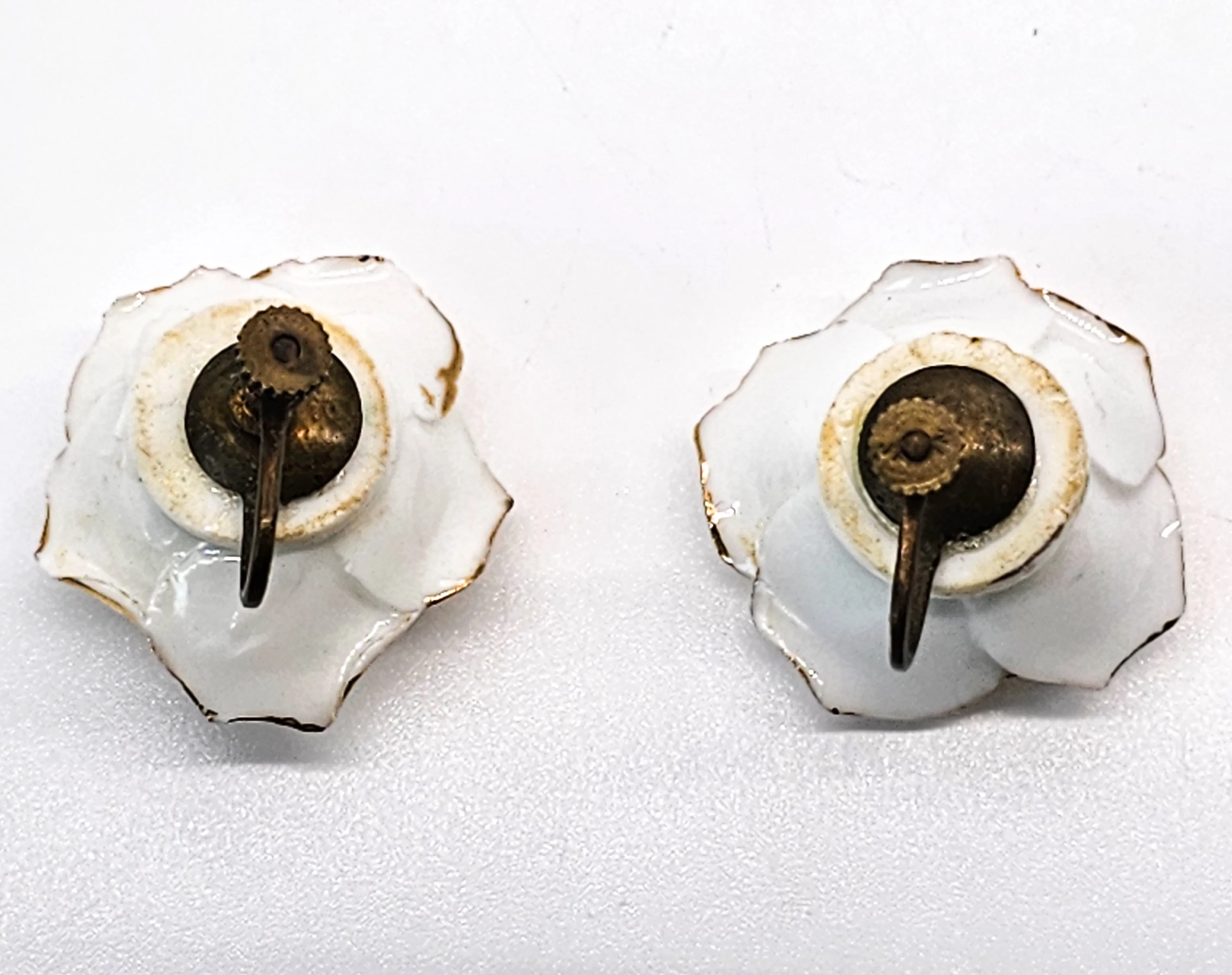 24kt gold rimmed antique white china rose screw back earrings