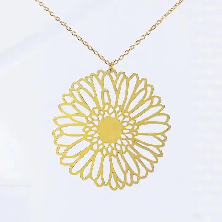 A Tea Leaf - Necklace - Gerber Daisy (Gold) #ATL-N-238