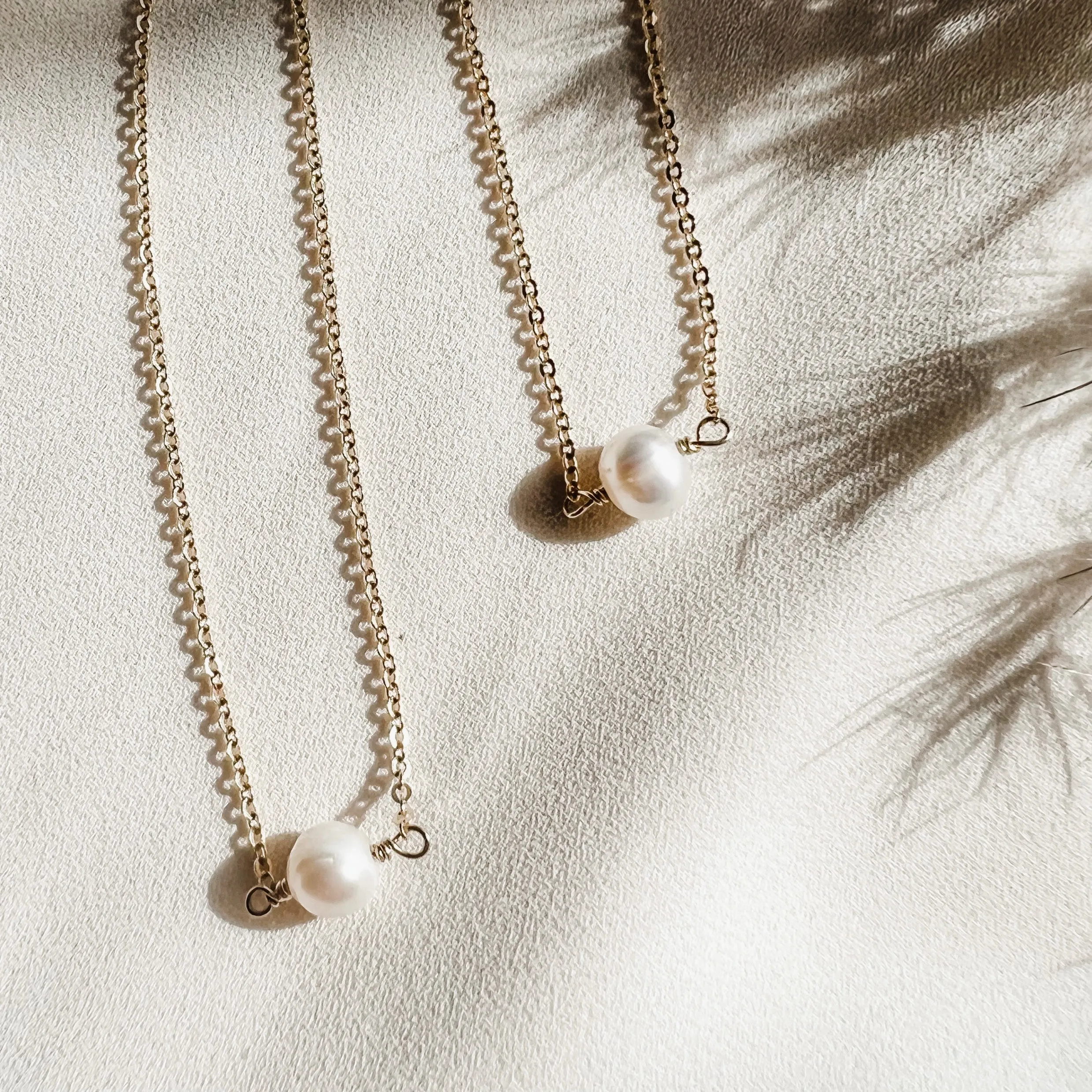 ALISO PEARL NECKLACE