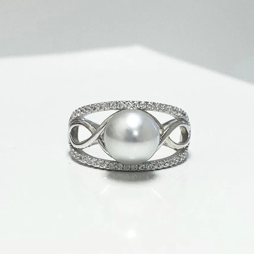 Angie South Sea Pearl Loop Ring