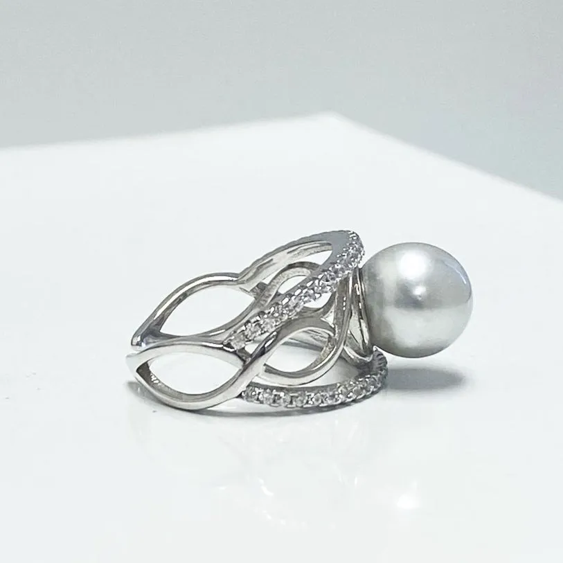 Angie South Sea Pearl Loop Ring
