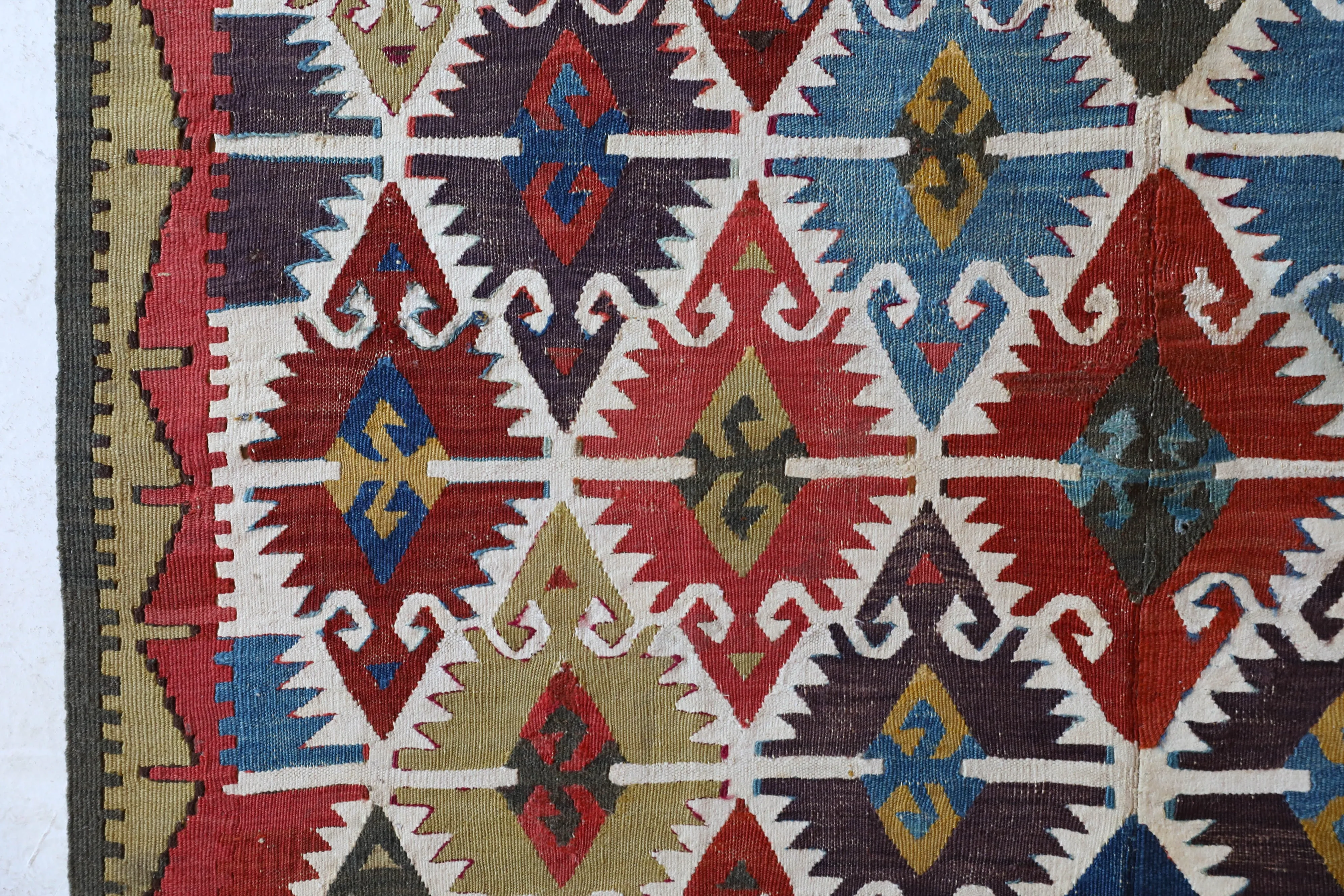 Antique Eskisehir Sivrihisar kilim runner 4'3"x13'