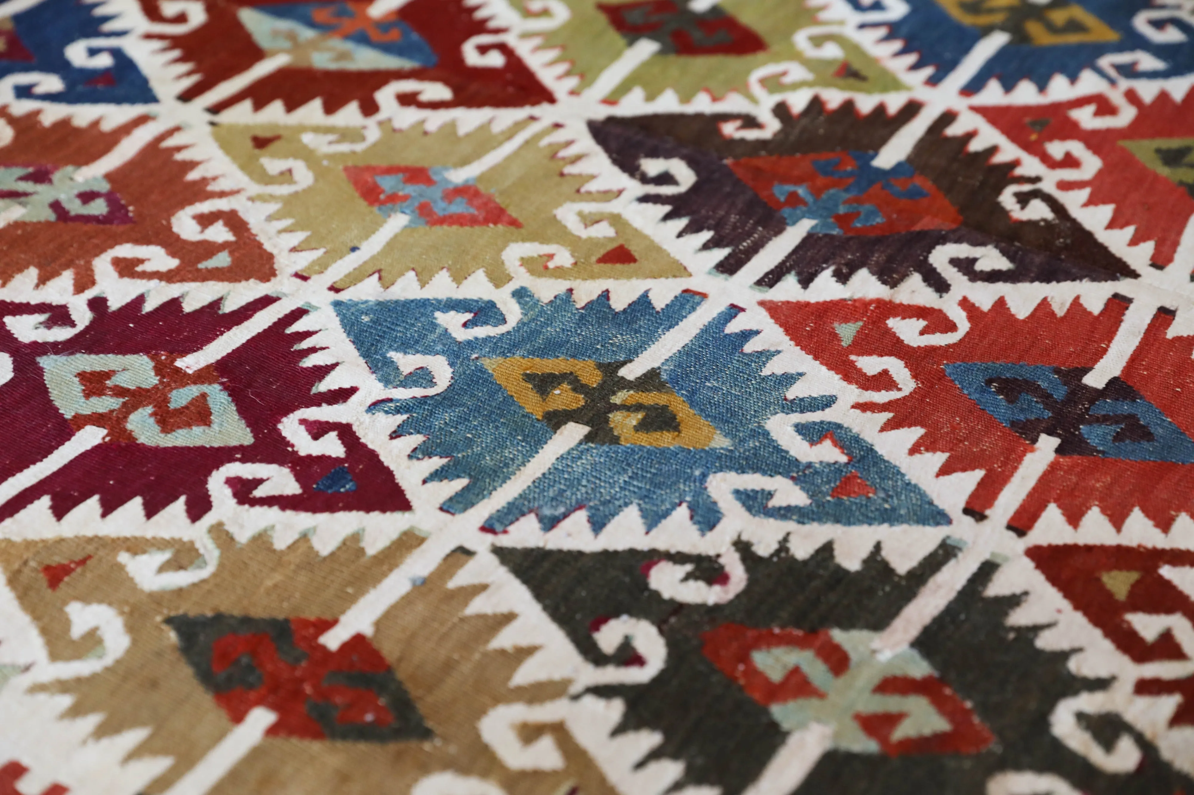 Antique Eskisehir Sivrihisar kilim runner 4'3"x13'