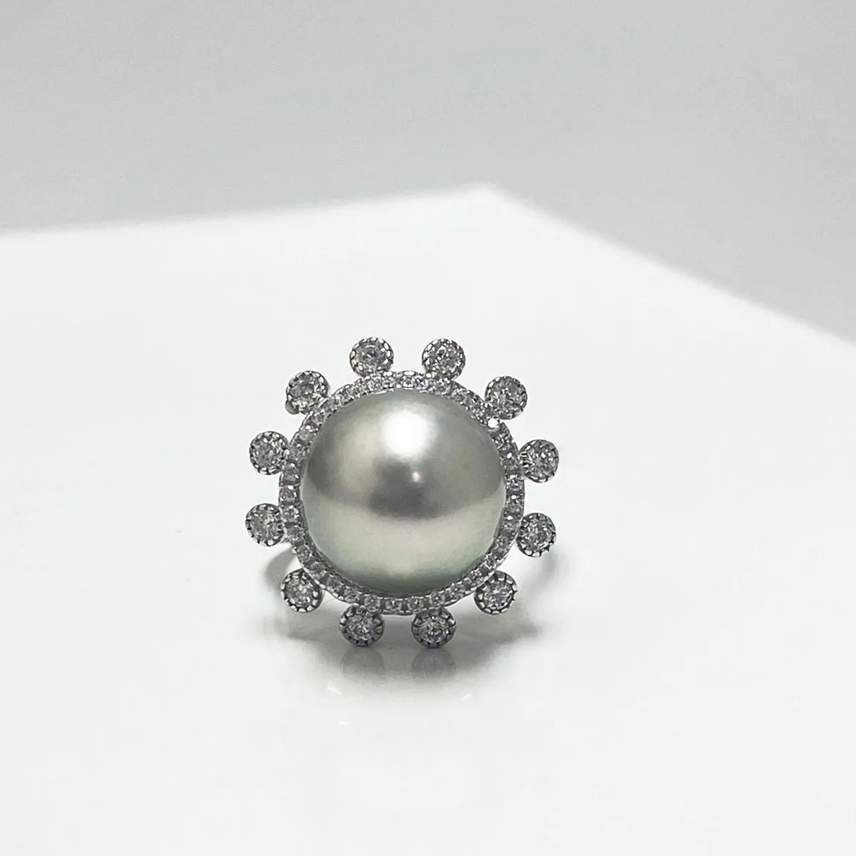 Aurelia Tahitian Pearl Sun Shaped Ring