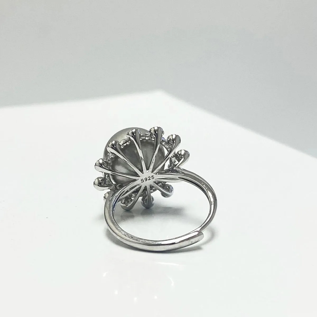 Aurelia Tahitian Pearl Sun Shaped Ring