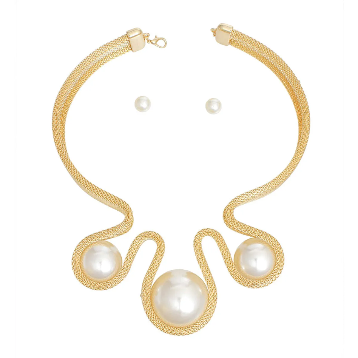 Bib Gold Rigid Mesh Pearl Necklace