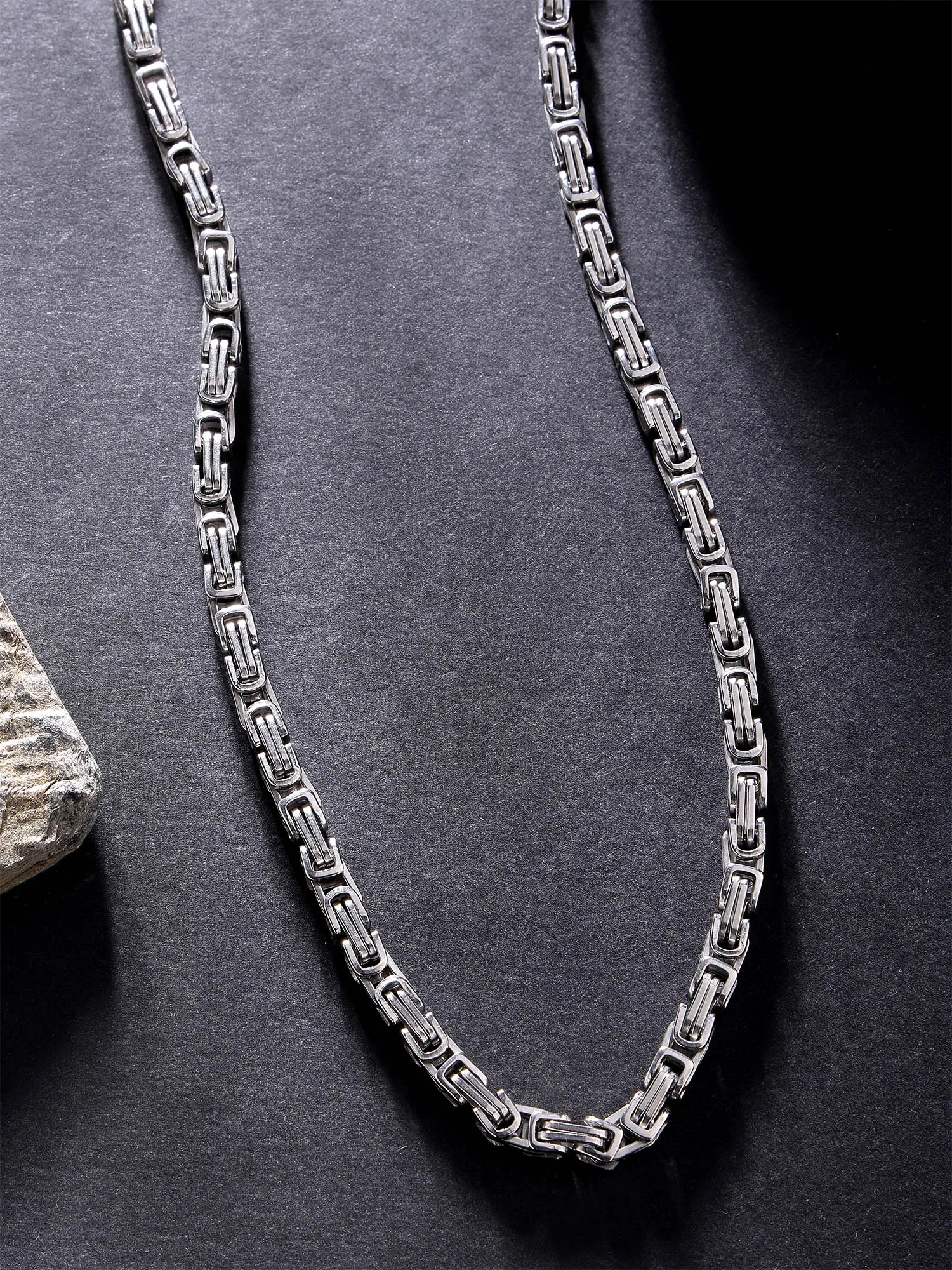 Bohey by KARATCART Silver Tone Link Chain Necklace for Men