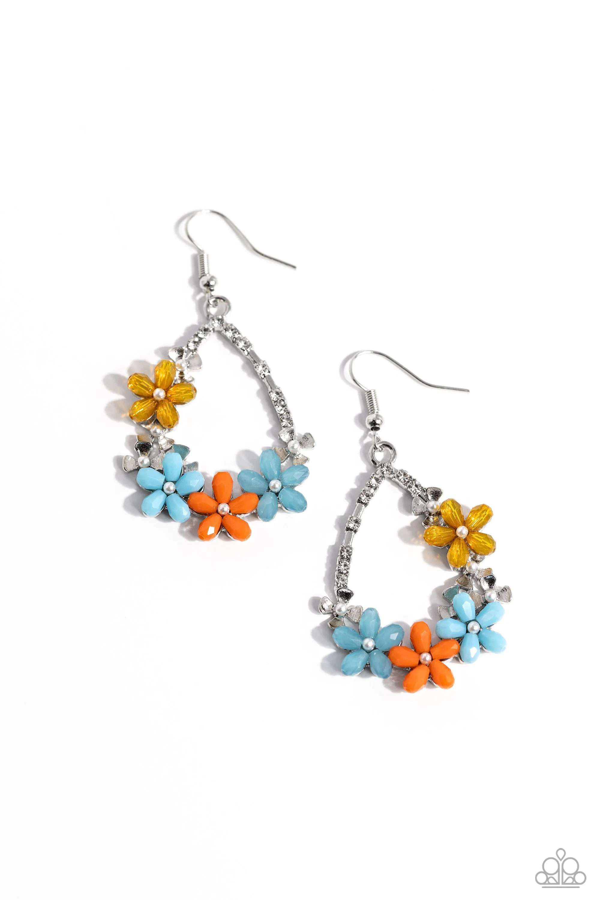 Boisterous Blooms - Paparazzi Accessories