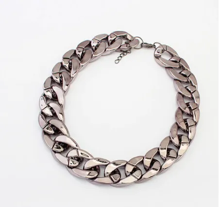 Bold Chunky Necklace Choker