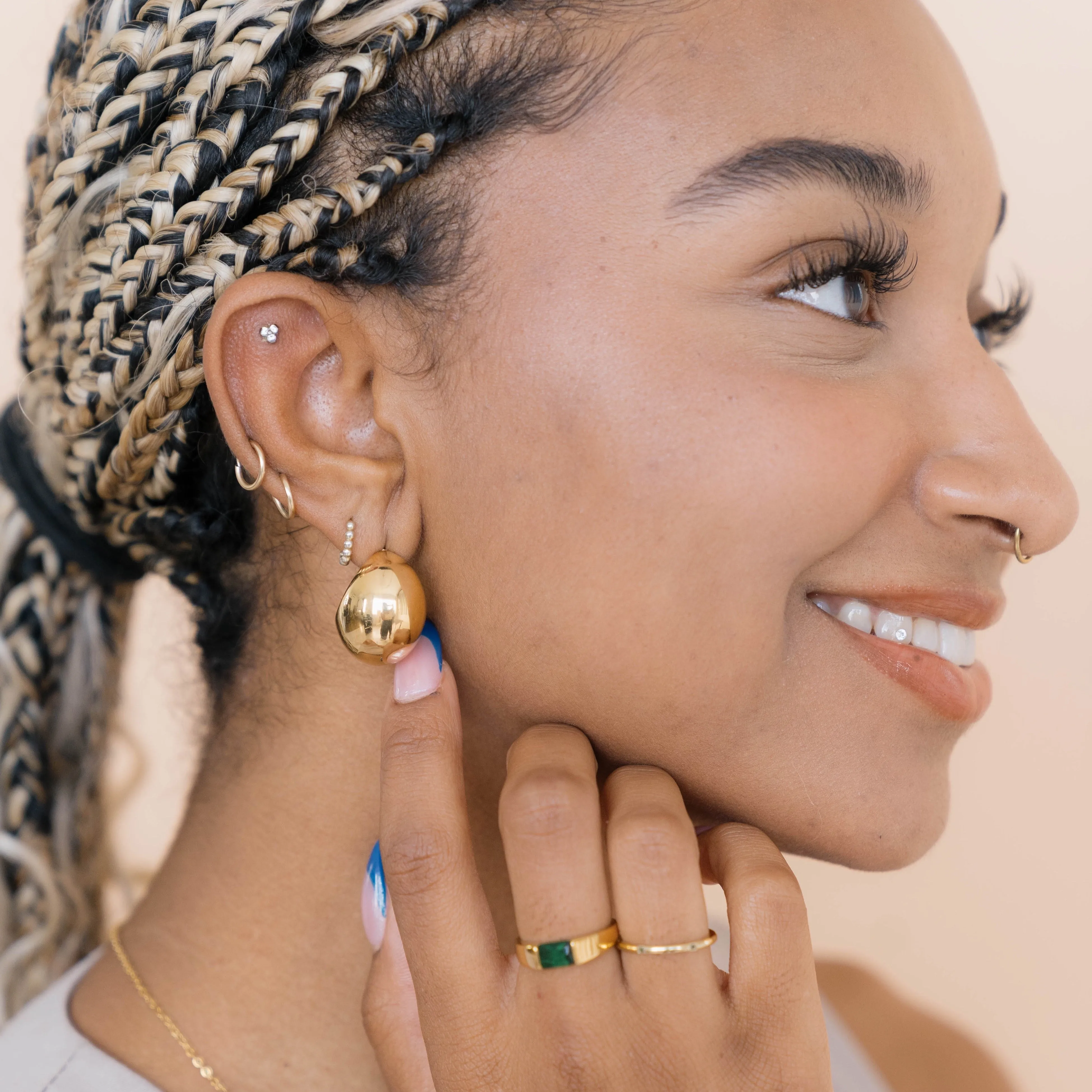 Chunky Pillow Studs