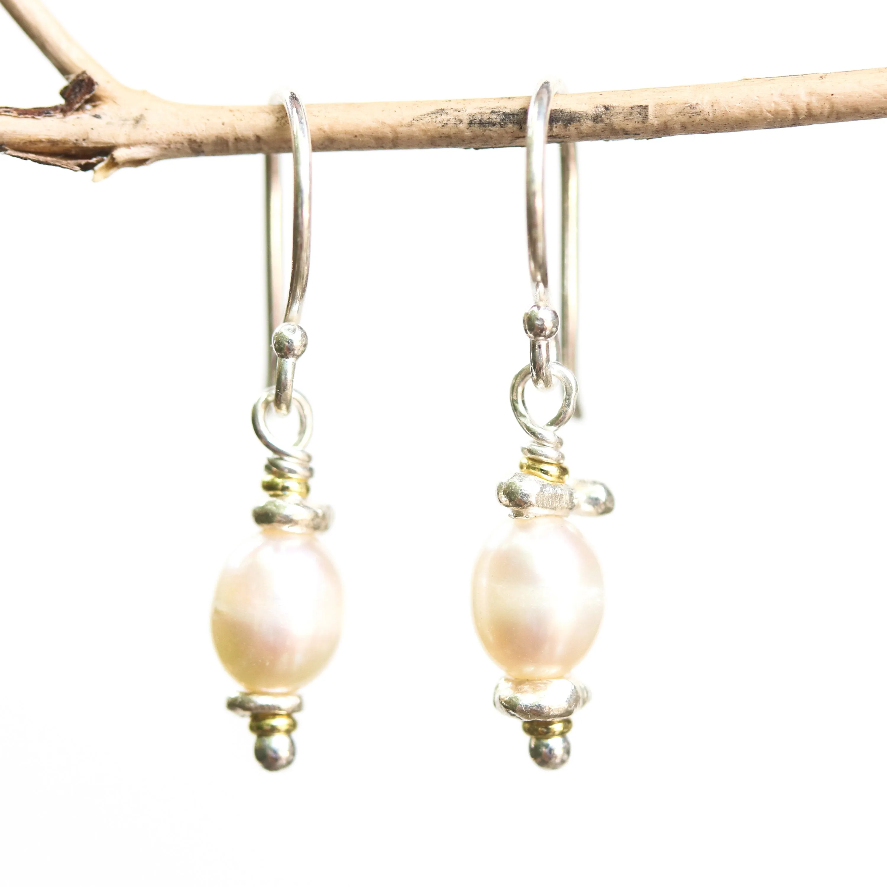 dainty freshwater pearl earring on hypoallergenic sterling silver, drop earring, dangle earring, boho earring, gift for women