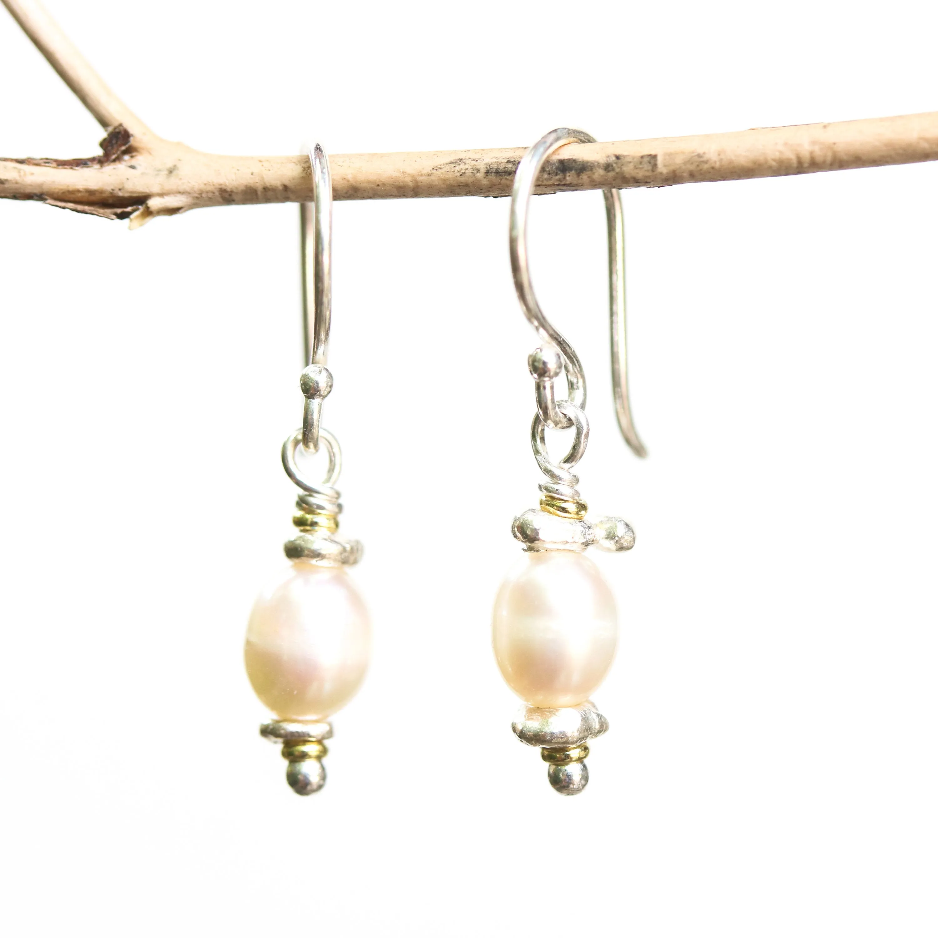 dainty freshwater pearl earring on hypoallergenic sterling silver, drop earring, dangle earring, boho earring, gift for women