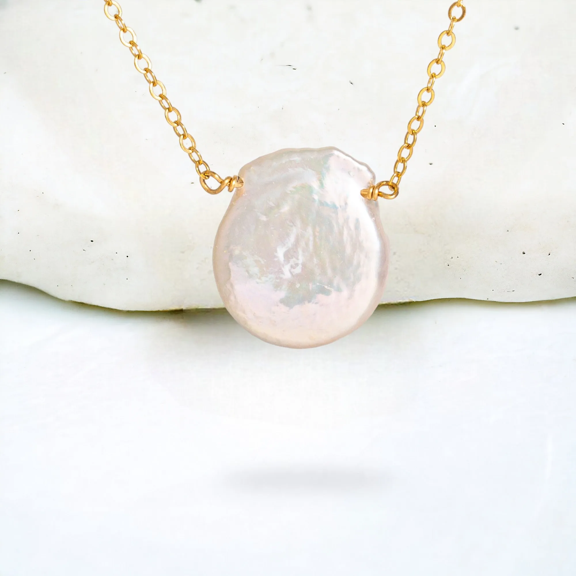 Dainty Freshwater Pearl Pendant Necklace