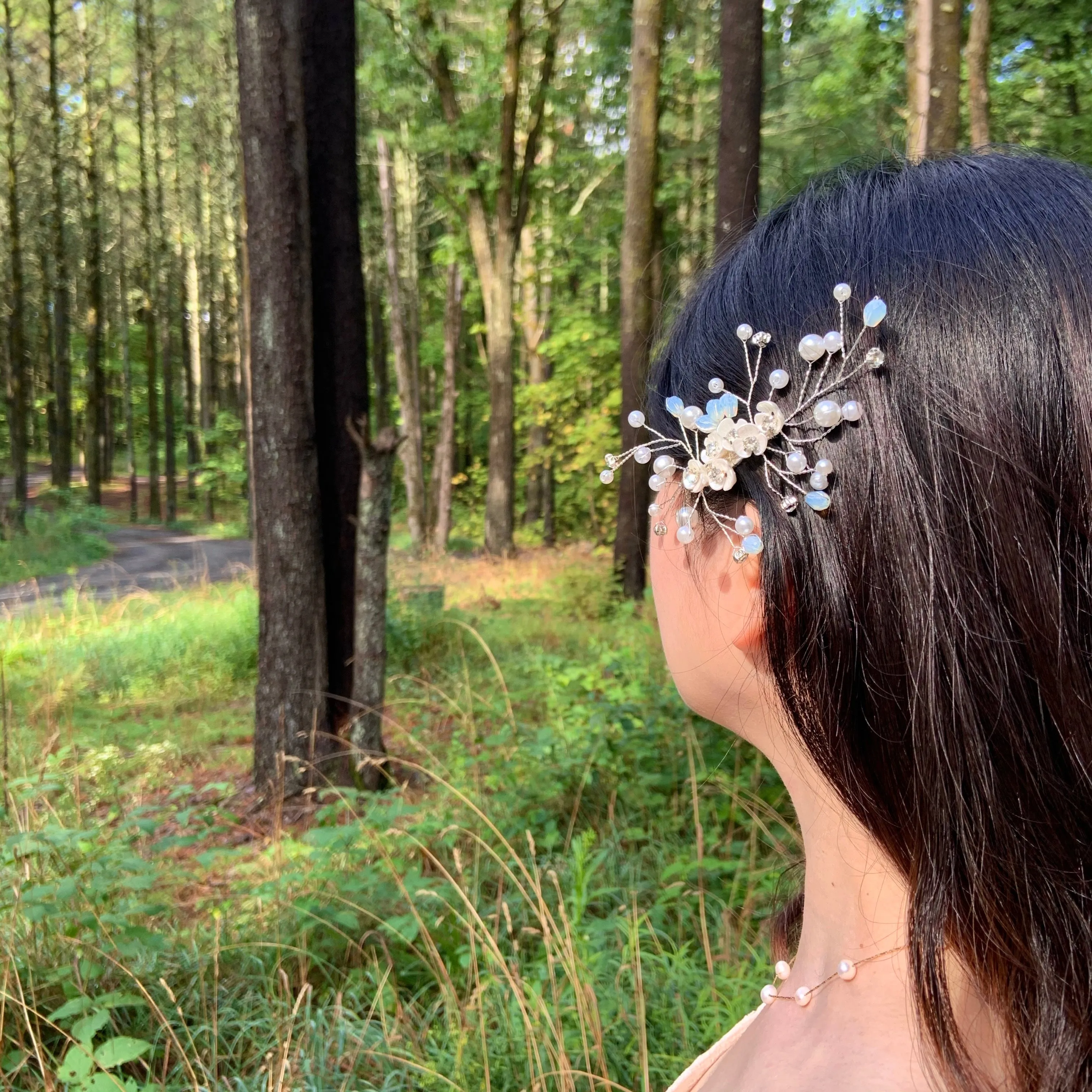 Dainty Mother Of Pearl and Crystal Floral Pearl Bridal Hair pin