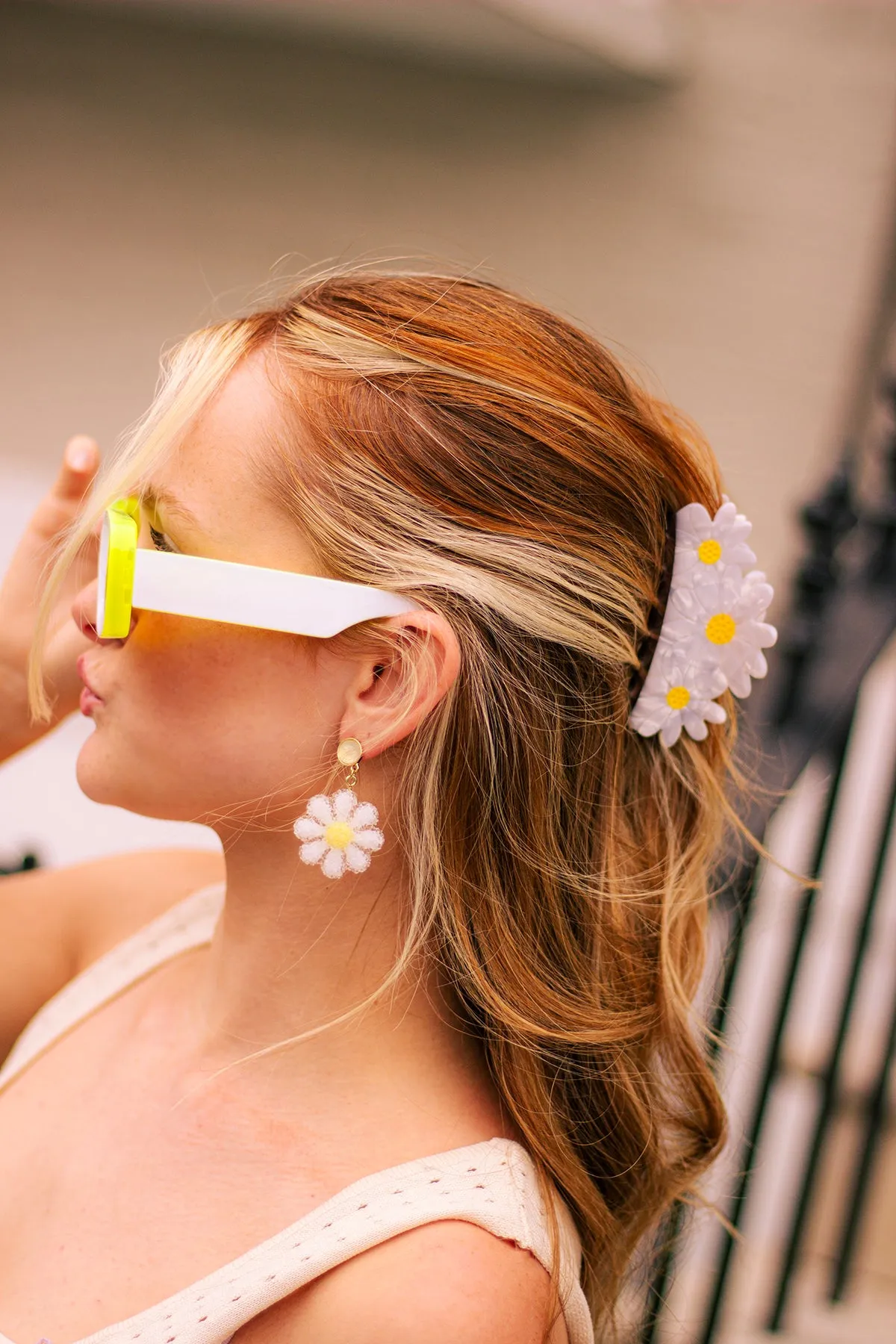 Daisy Cluster Claw Hair Clip