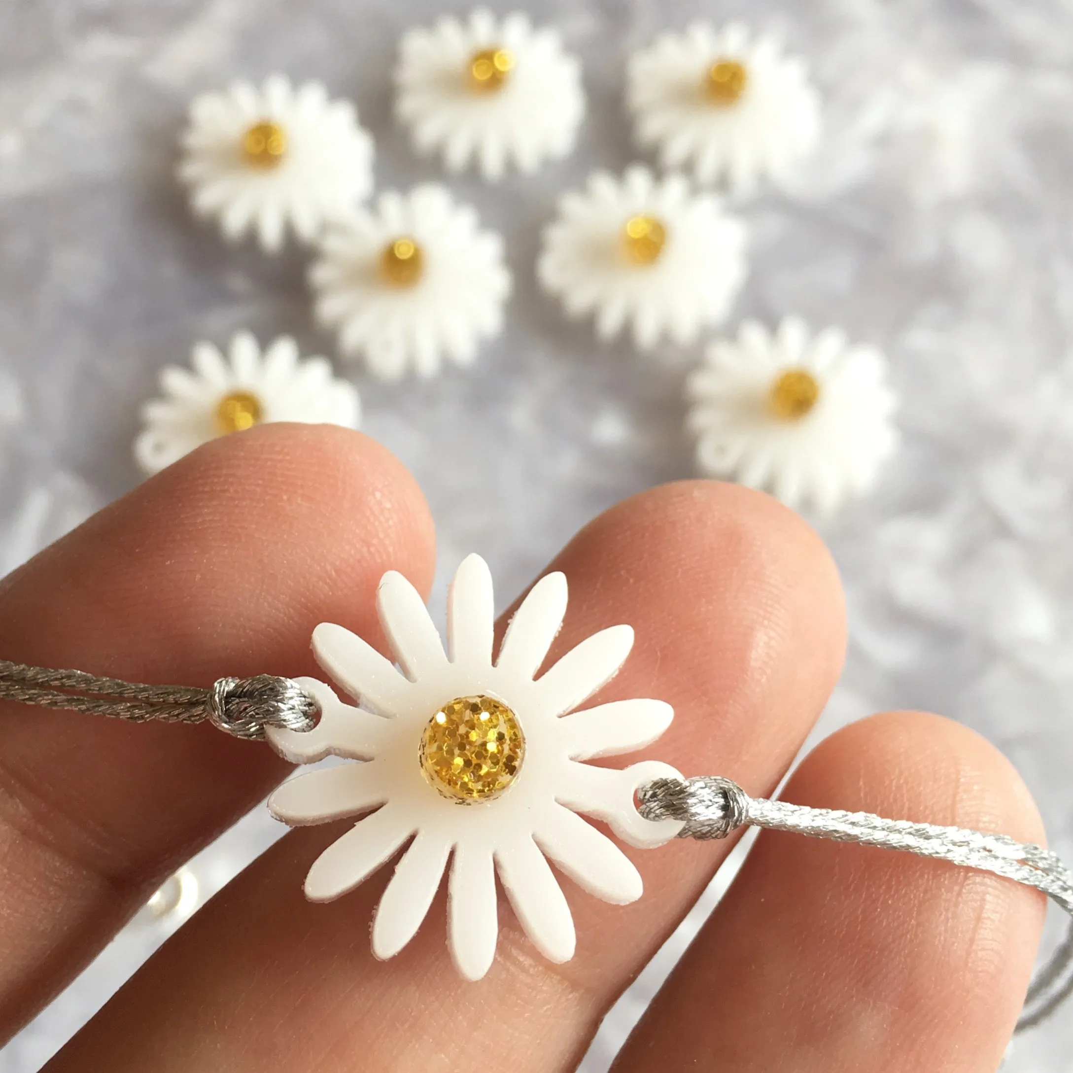 Daisy Flower Connector two layers / 10 Pieces, 20mm