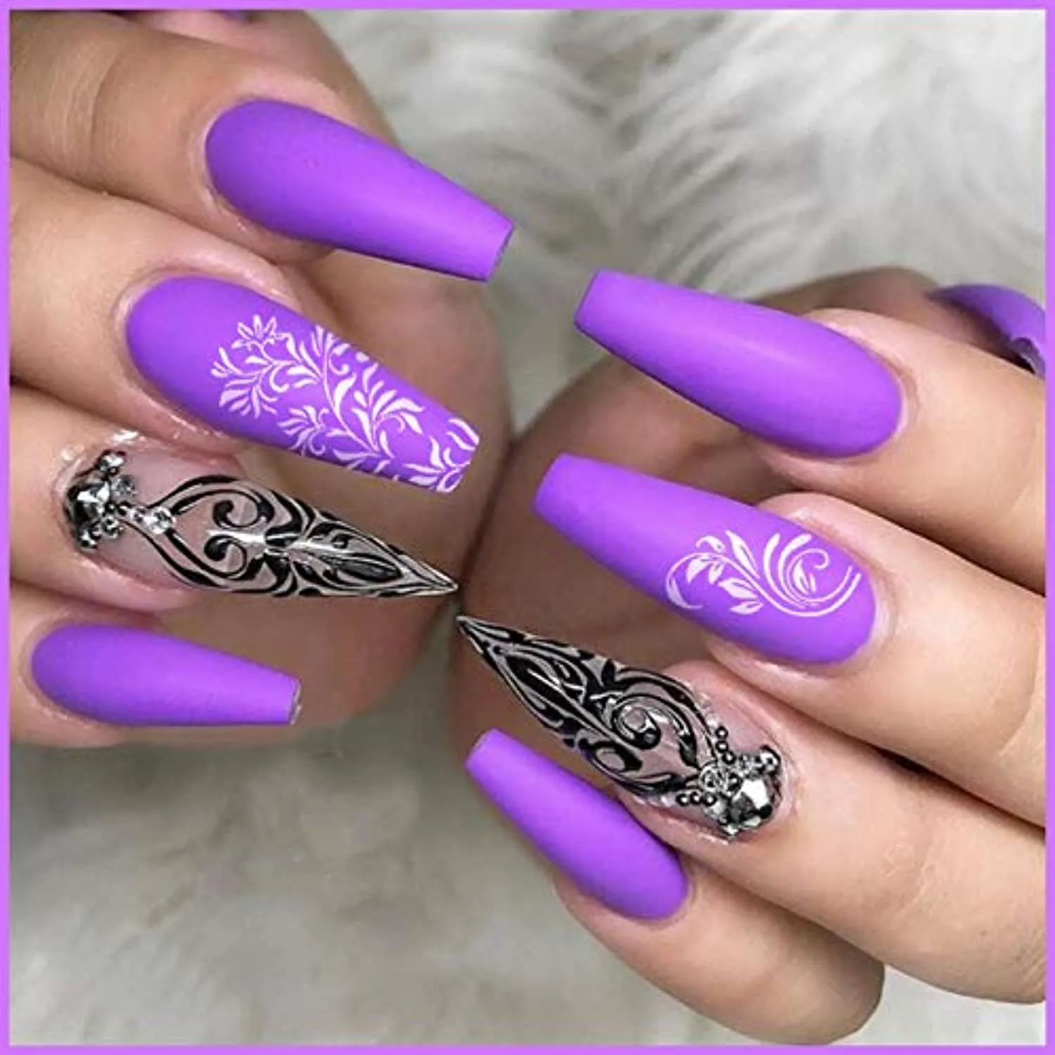 EBANKU 12 Sheets Black White Nail Art Sticker, Leaves Retro Flower Vine Pattern Decals French Classic Simple Self Adhesive Decals, for Girl Women Nails Art DIY Decoration