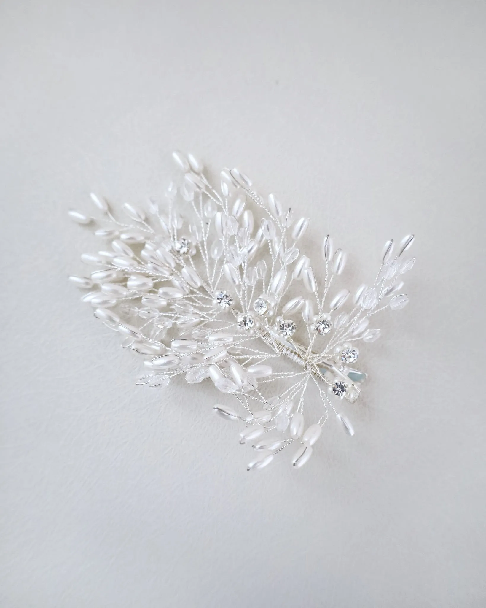 Lily Hair Clip