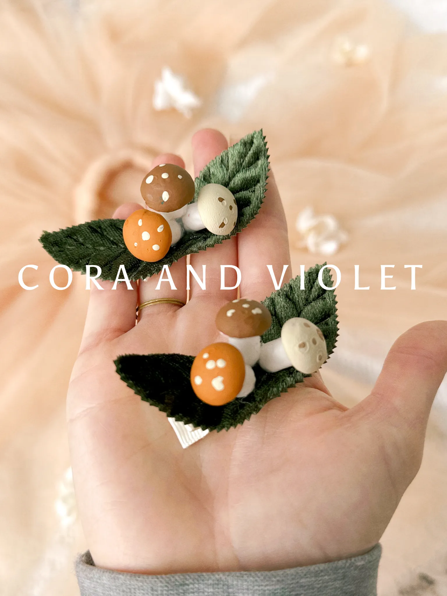 Mushroom hair clips EXPRESS