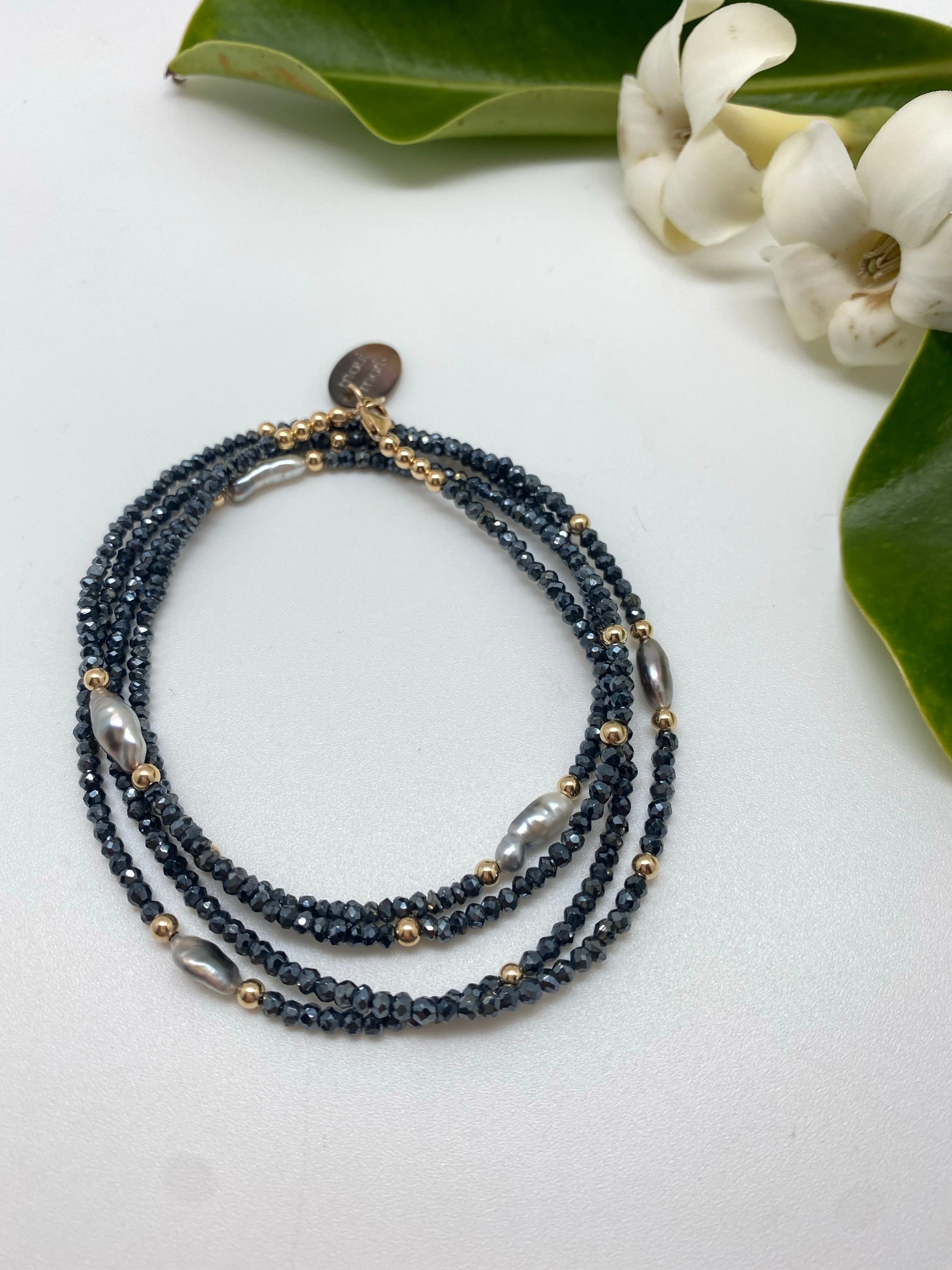 N  long  5 Keshi beads