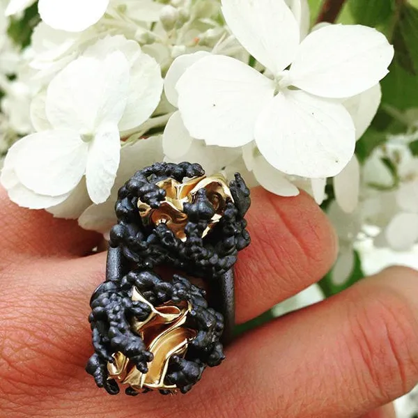 Naphtha Tall Ring Black & Gold