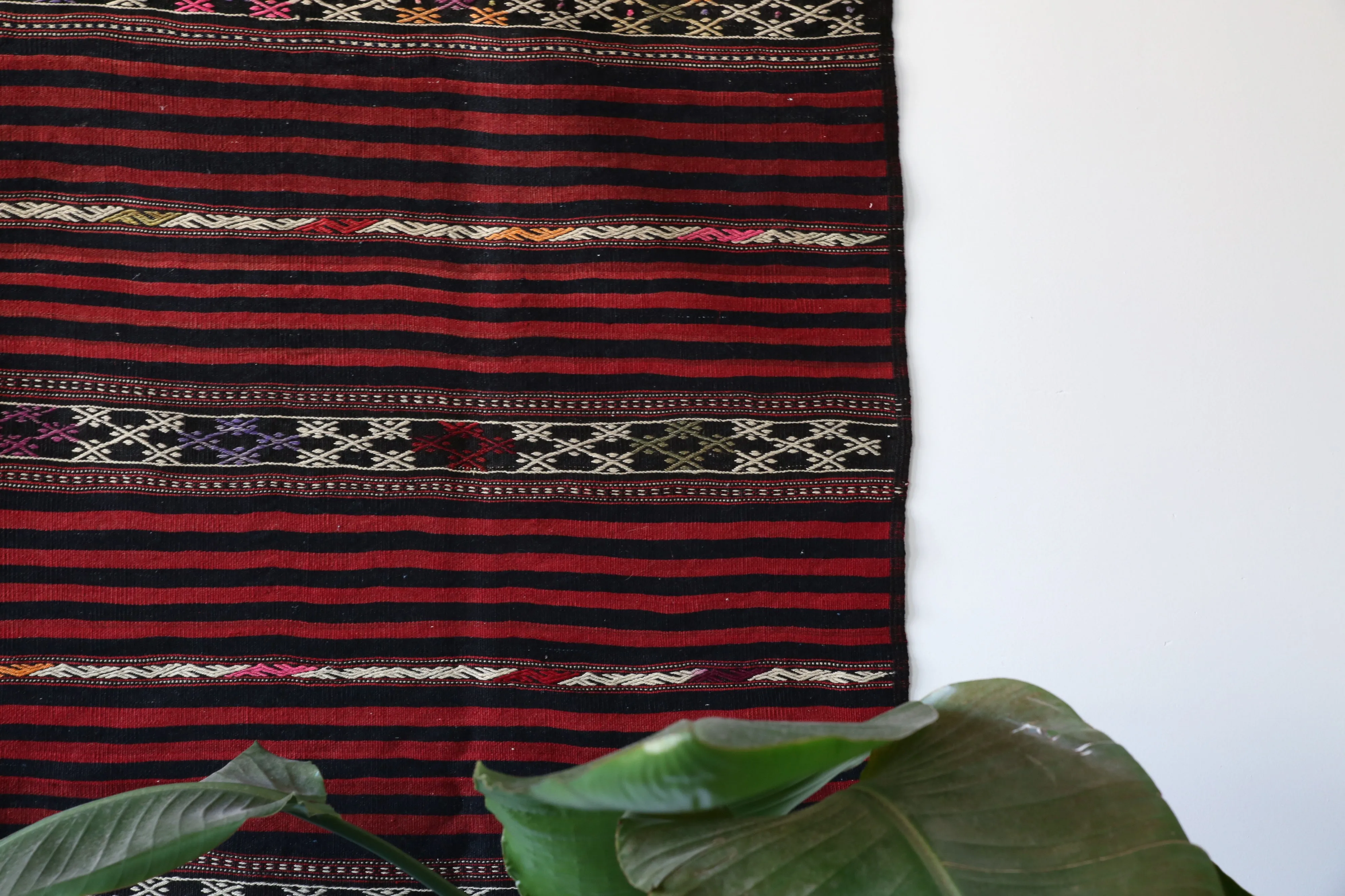 Old Bergama Yuncu Kilim 5.2x7.6ft