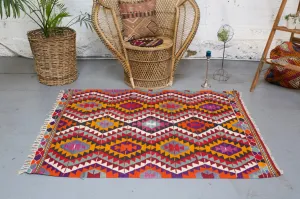Old Denizli Cal Kilim 4ftx5.4ft