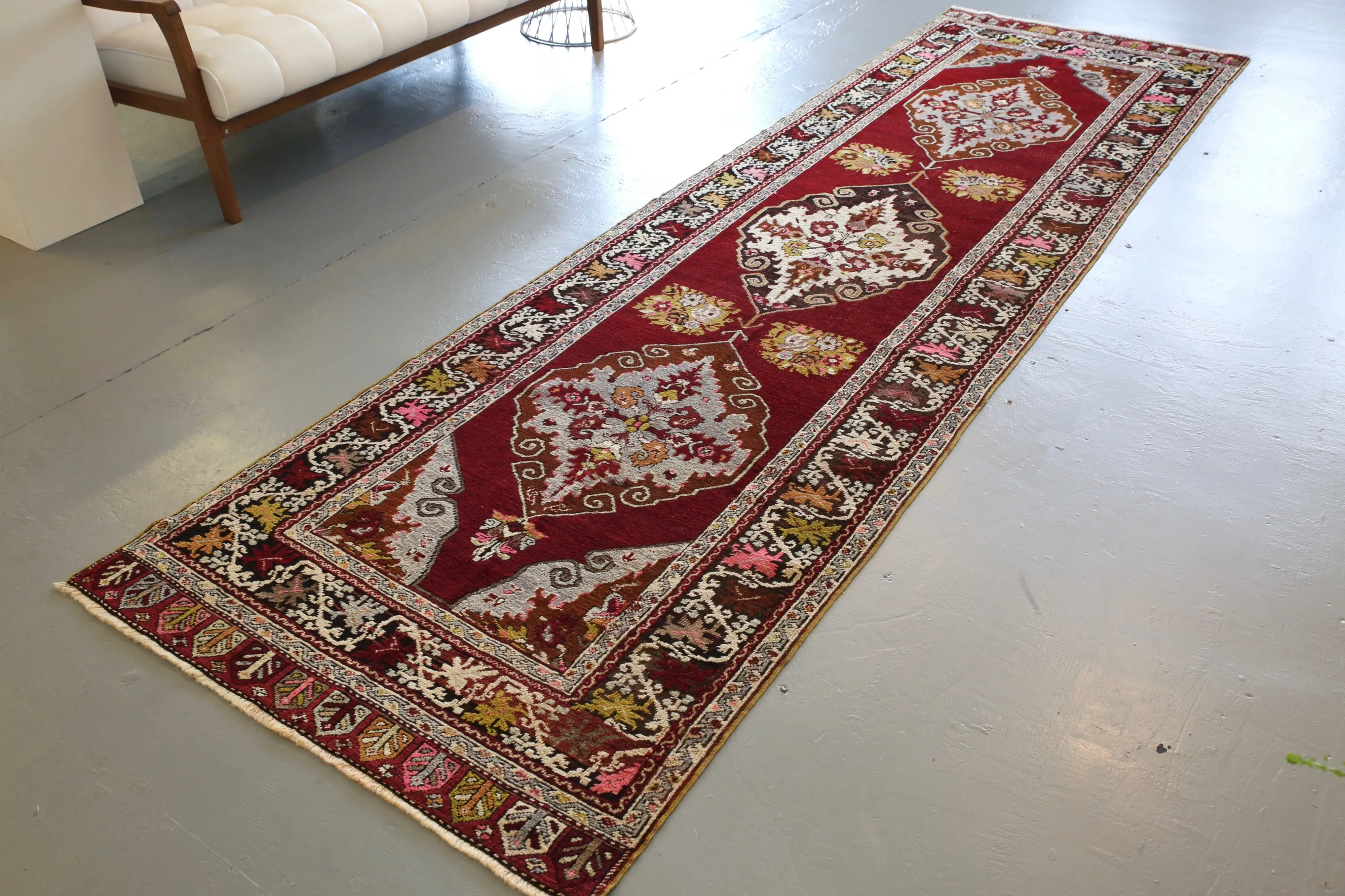 Old Kirsehir Runner 3.4ftx11.9ft