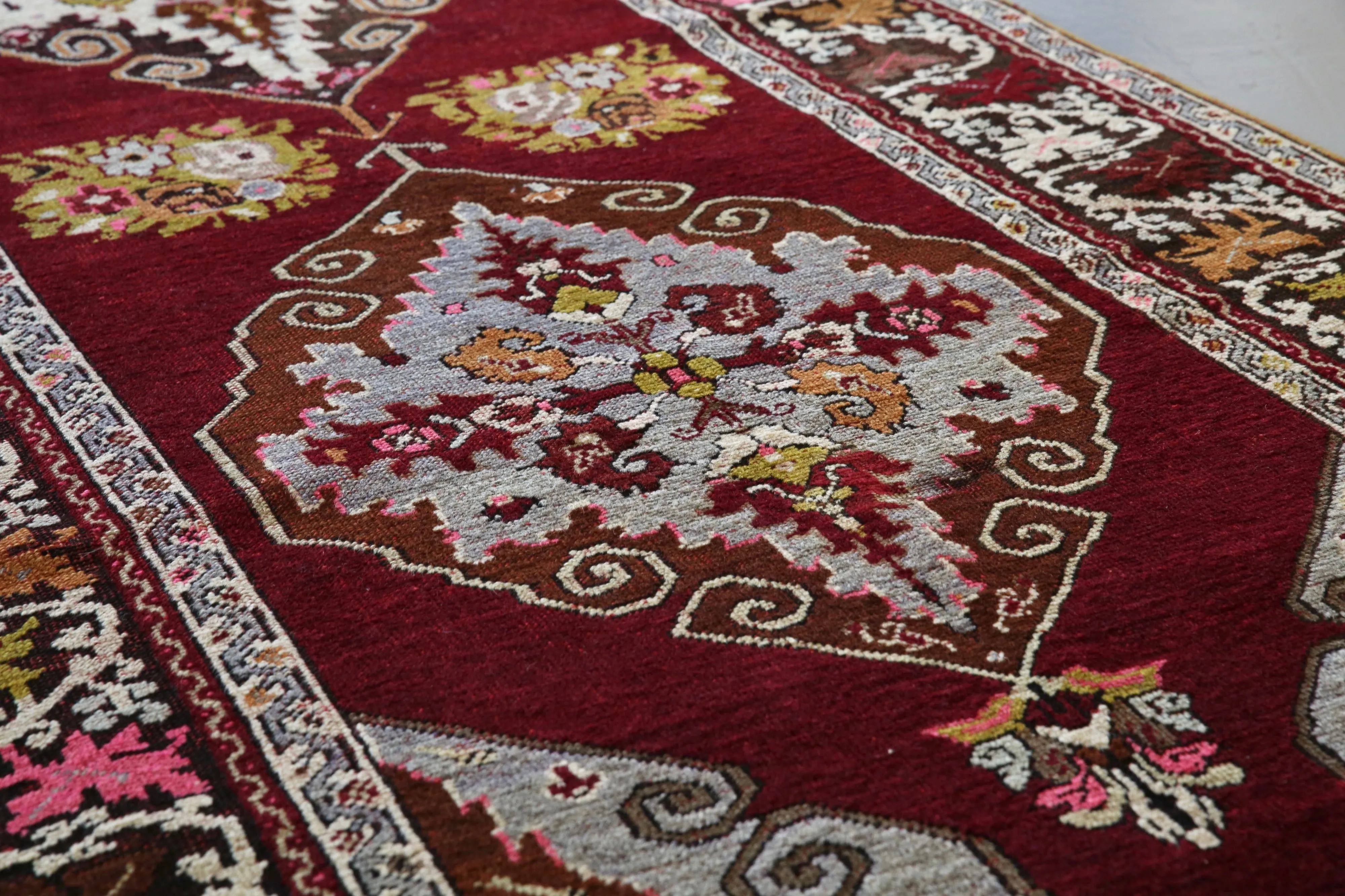 Old Kirsehir Runner 3.4ftx11.9ft