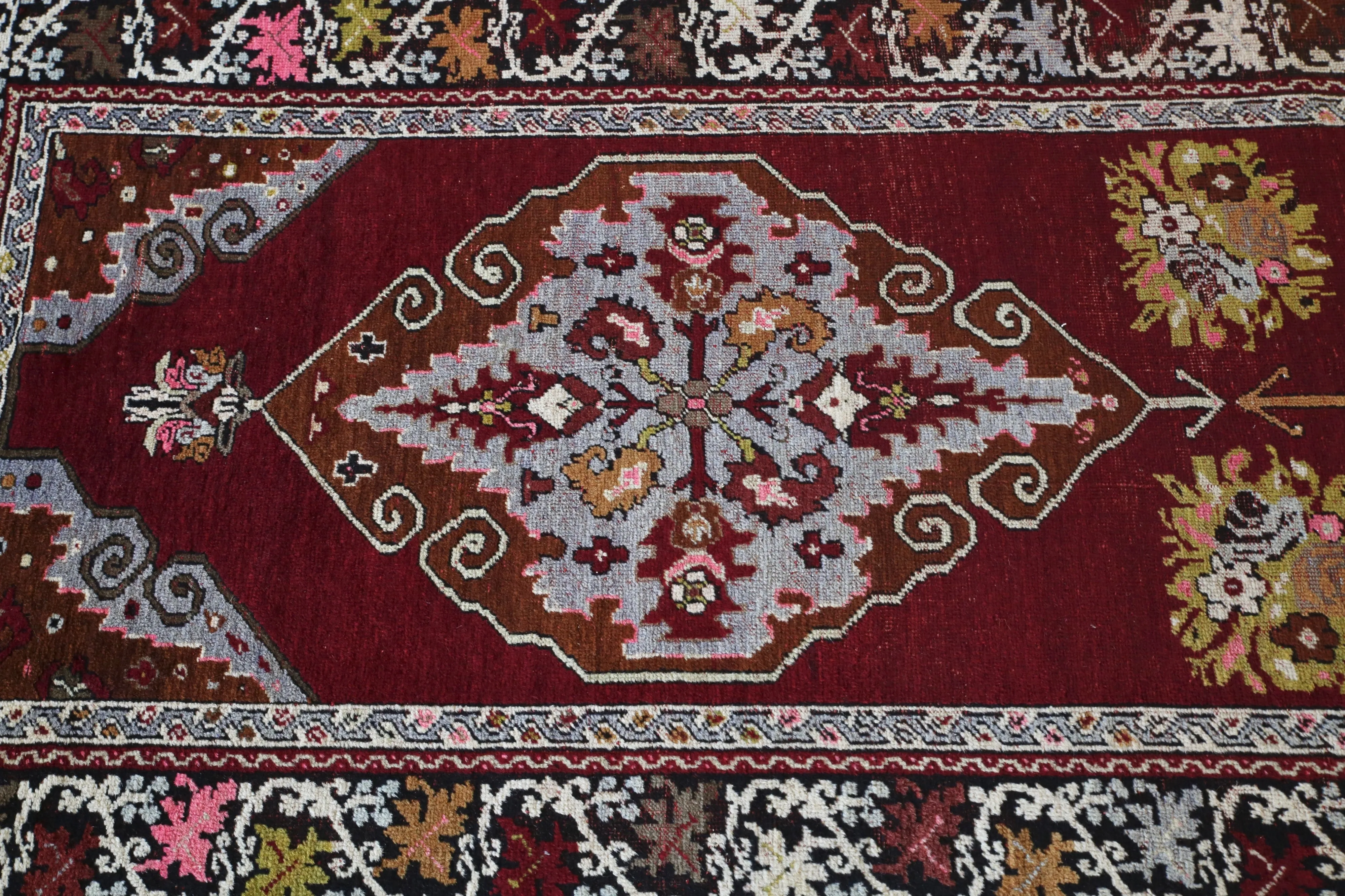 Old Kirsehir Runner 3.4ftx11.9ft