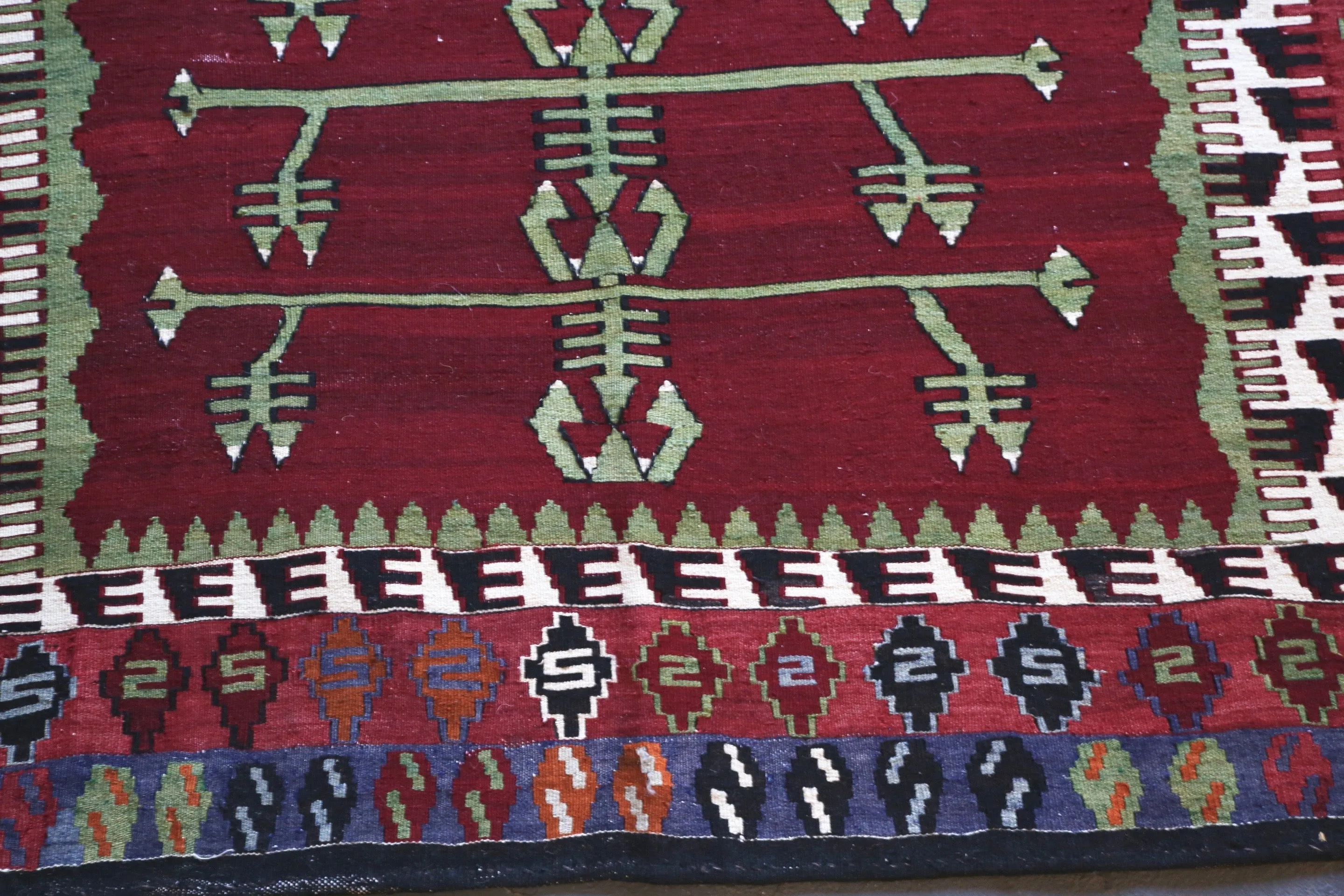 Old Konya Obruk Kilim 5ftx7.6ft