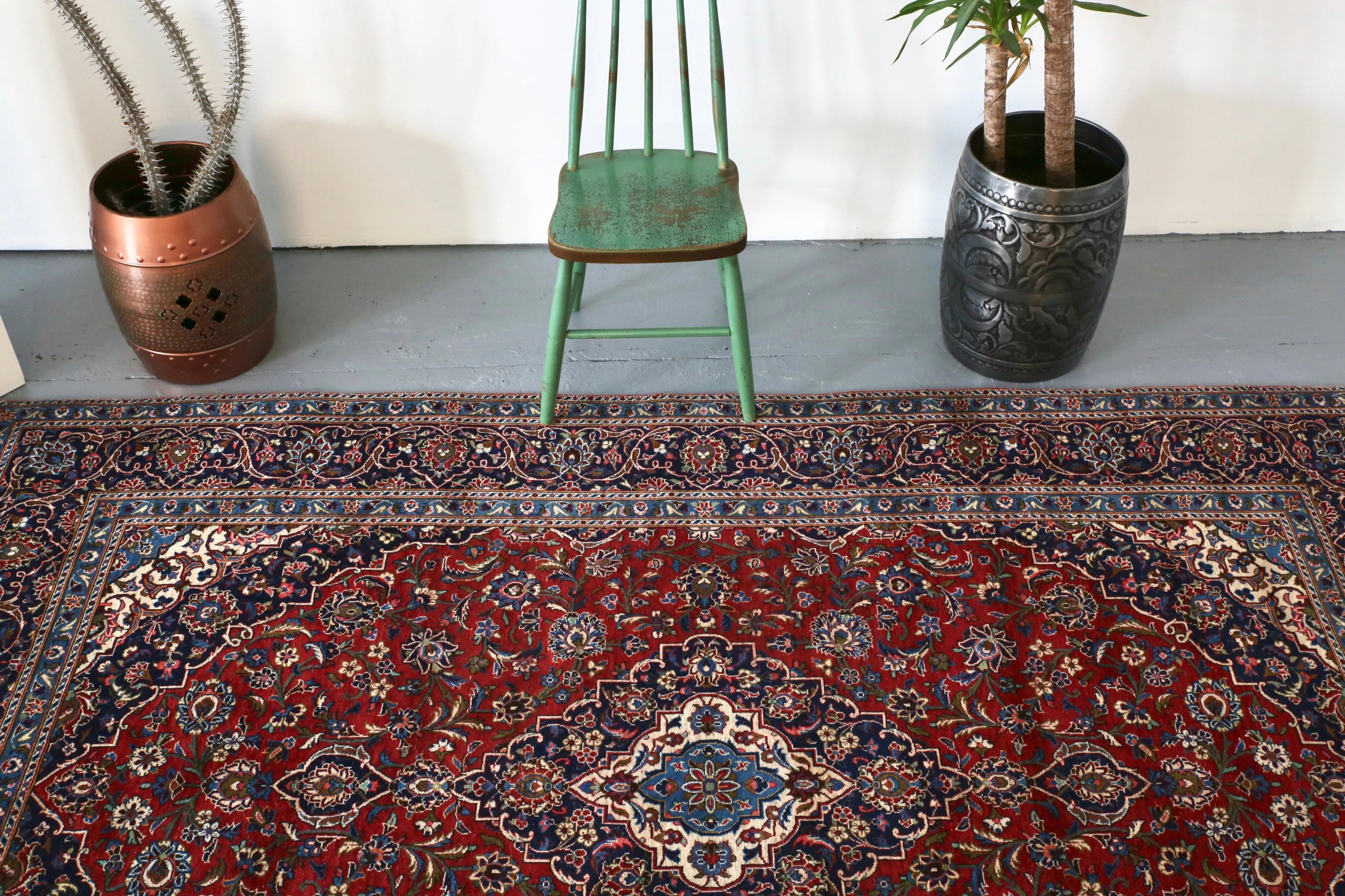 Old Persian Kashan Rug 5.6ftx7.6ft