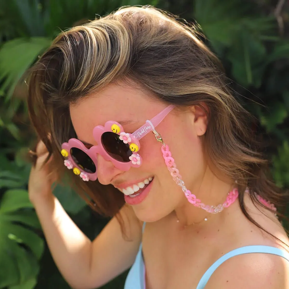 Packed Party Smiles For Miles Sunglasses & Chain
