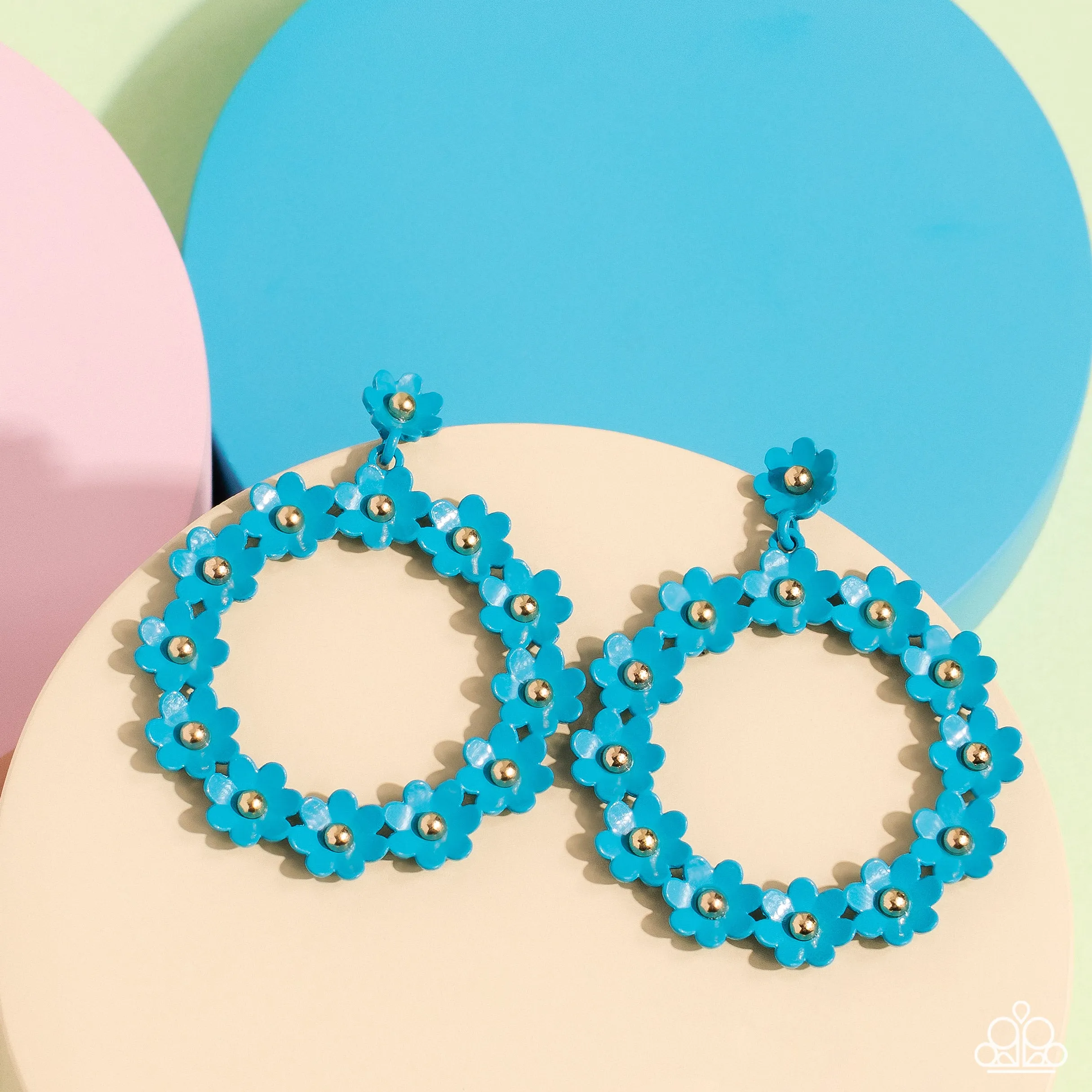Paparazzi Daisy Meadows - Blue Earrings