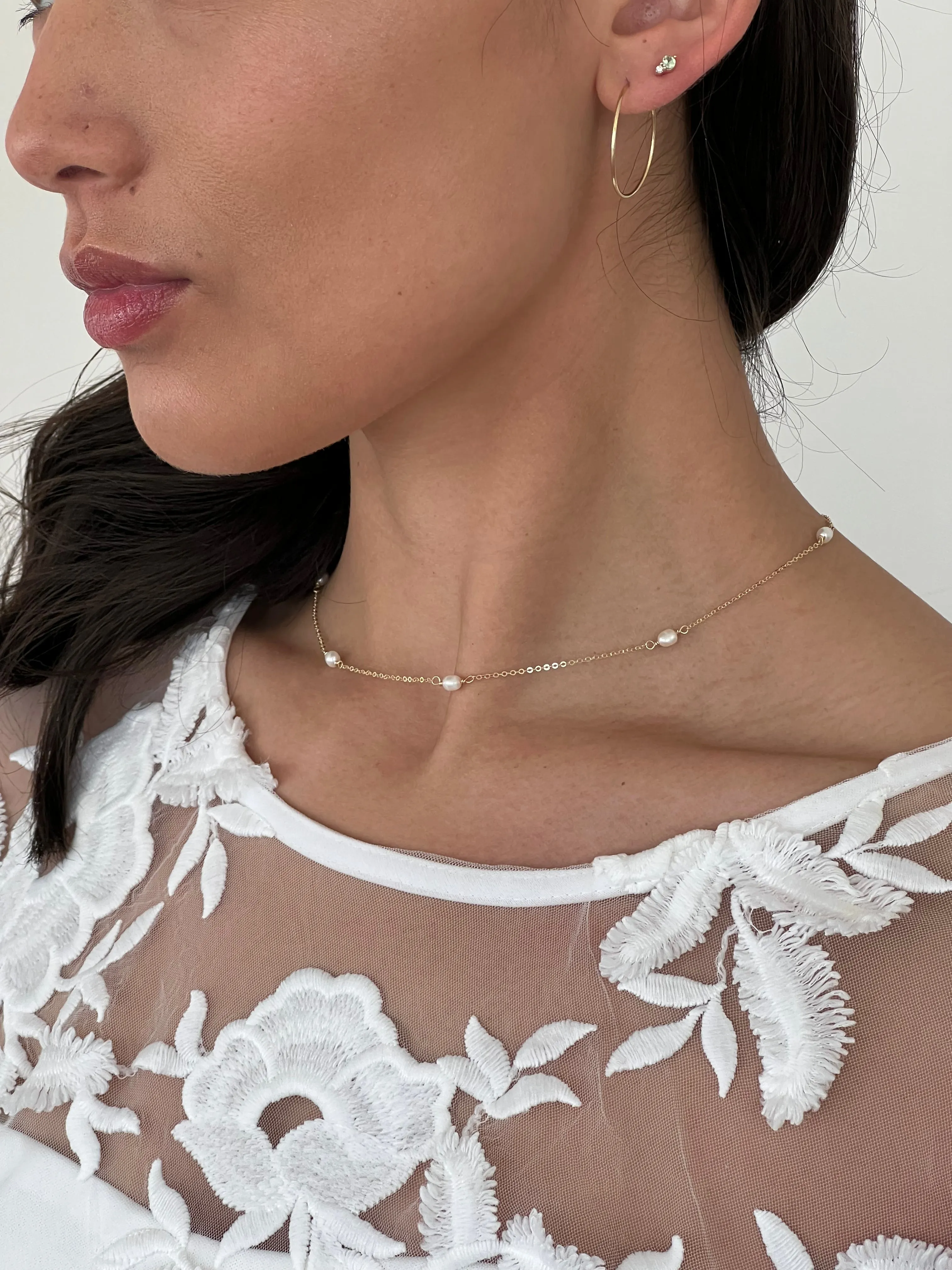 Pearl & Dainty Chain Necklace