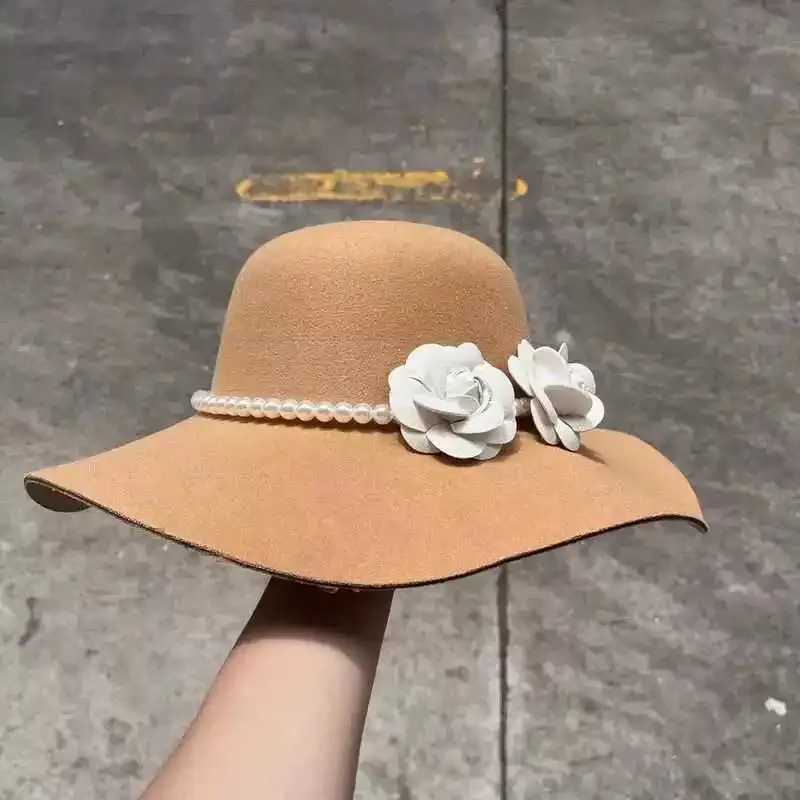 Pearl Flower Brim Elegance Retro Hat
