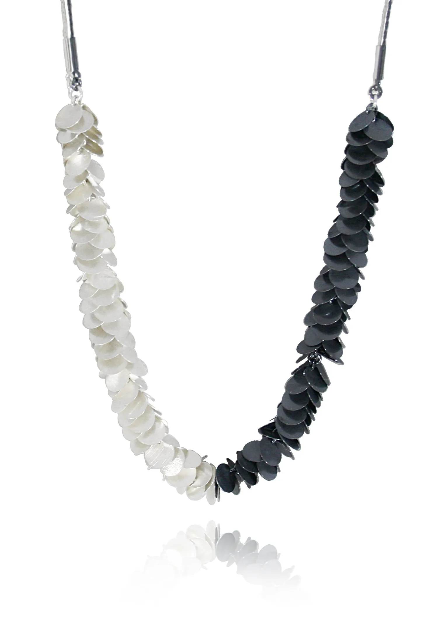 Petals Collier Petit Black & Silver