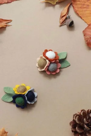 Petite Pom Pom Blooms