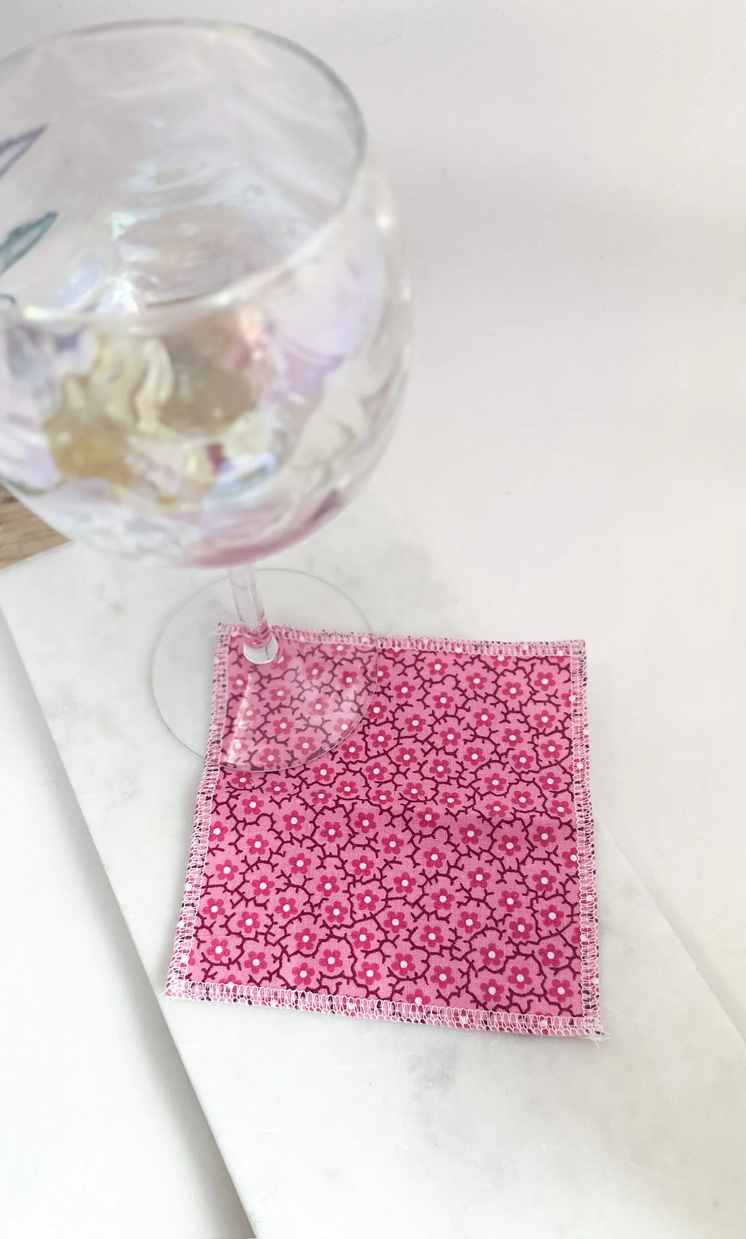 Pink Retro Daisy Napkins