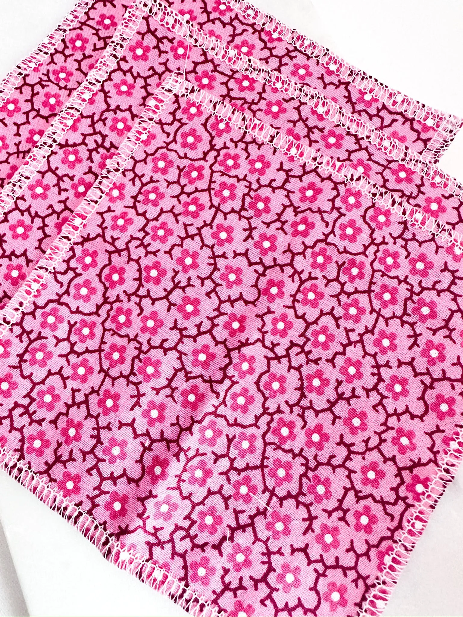 Pink Retro Daisy Napkins
