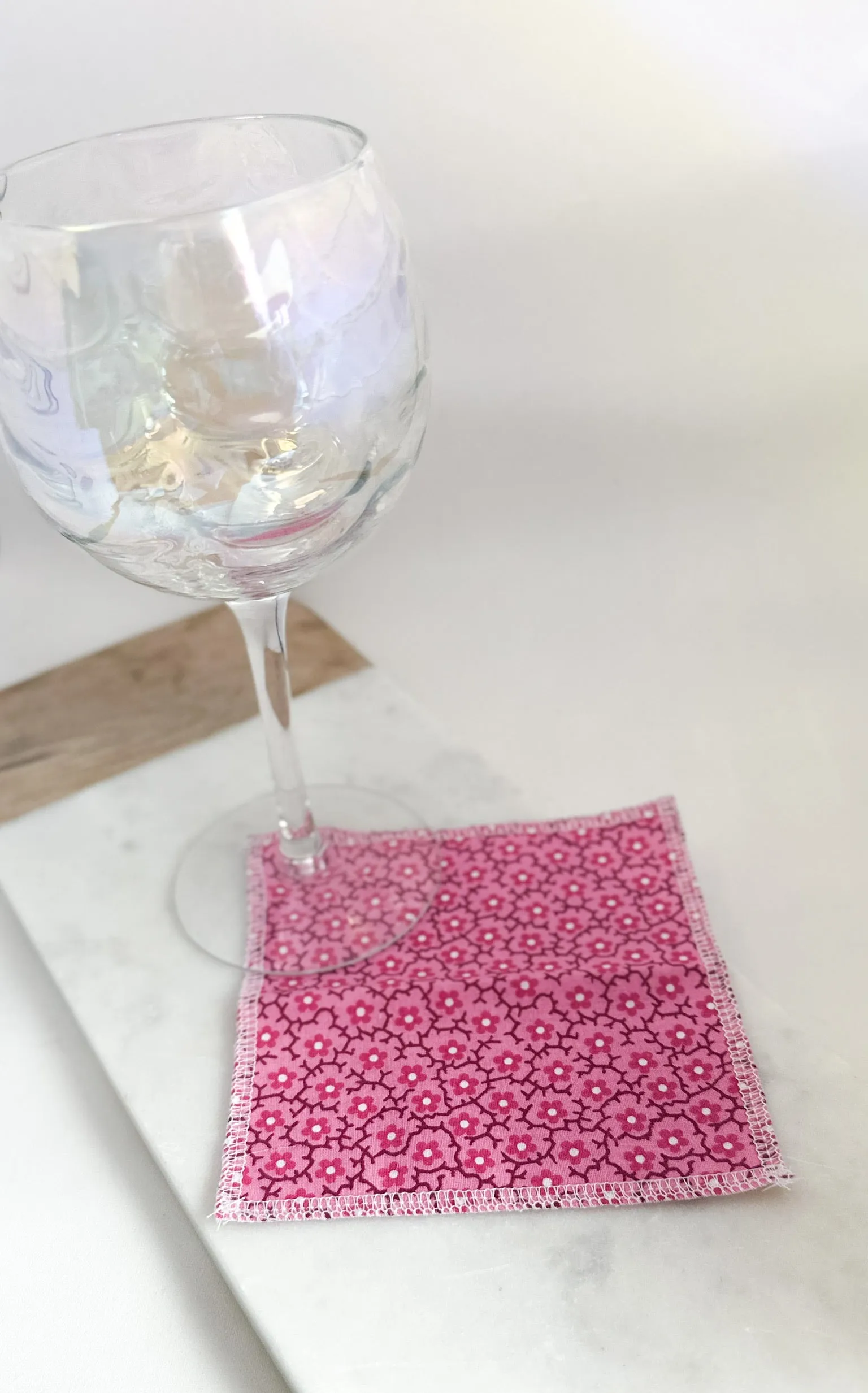 Pink Retro Daisy Napkins