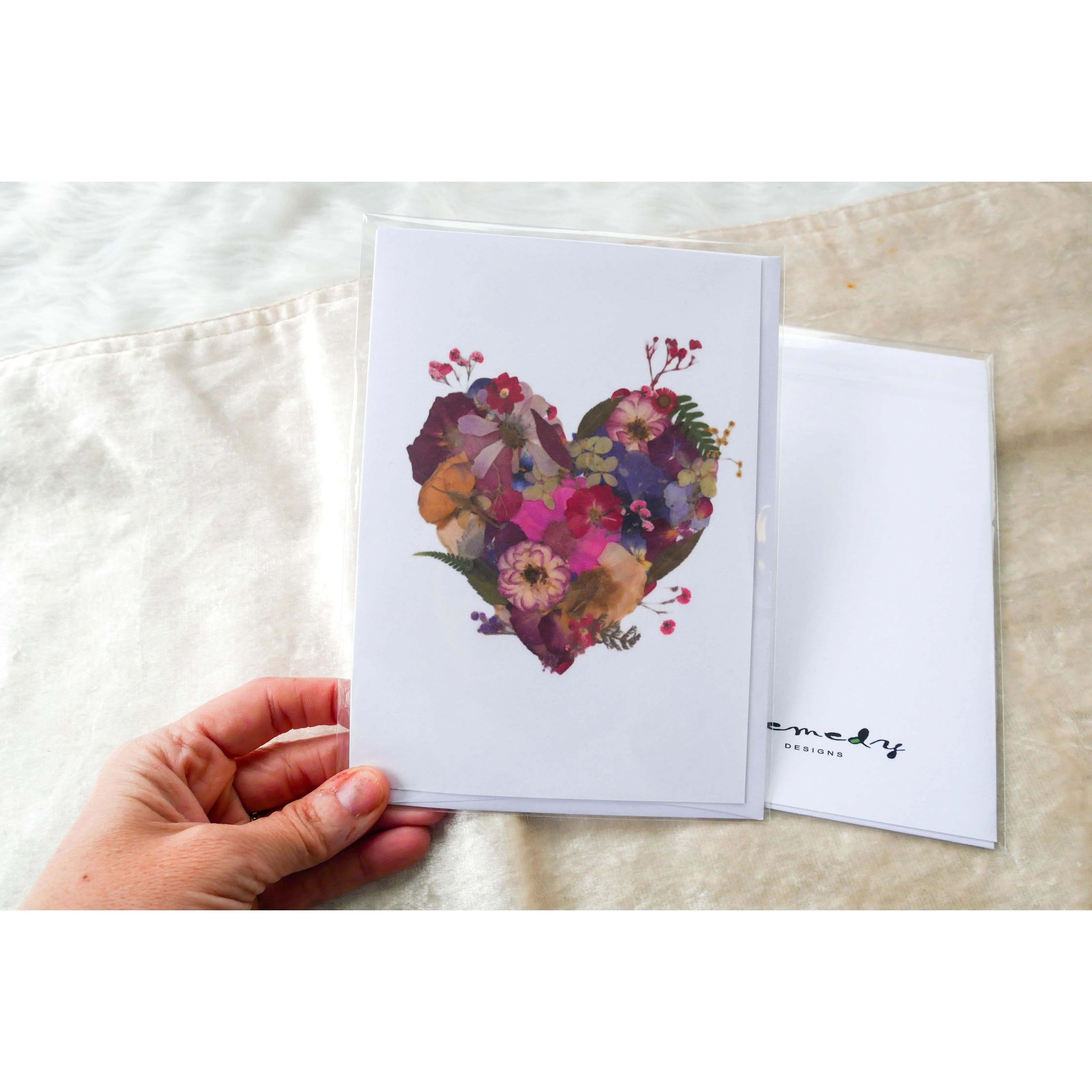 Pressed flower heart blank greeting card