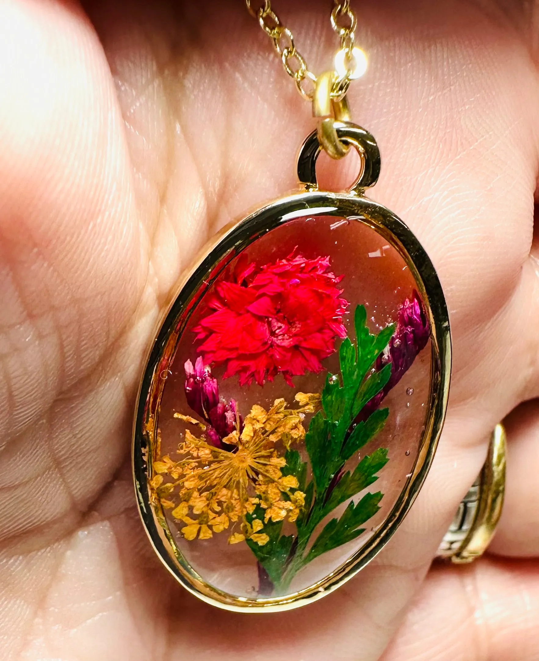 Real Flower Necklace/Oval Flower Necklace