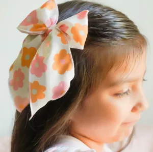 Retro Flower Bow