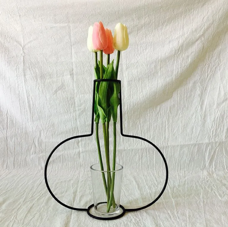 Retro Metal Iron Line Flowers Plant Vase Holder