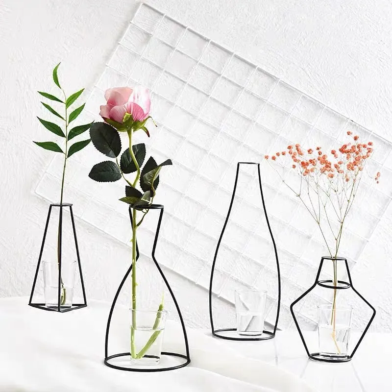 Retro Metal Iron Line Flowers Plant Vase Holder