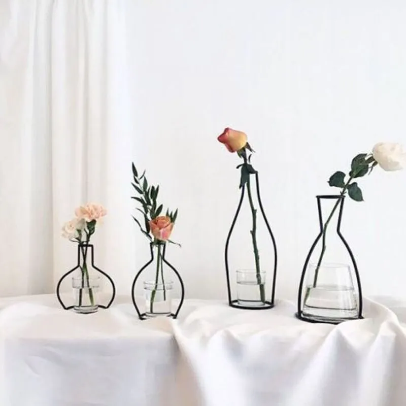 Retro Metal Iron Line Flowers Plant Vase Holder