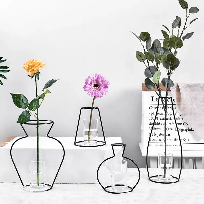 Retro Metal Iron Line Flowers Plant Vase Holder