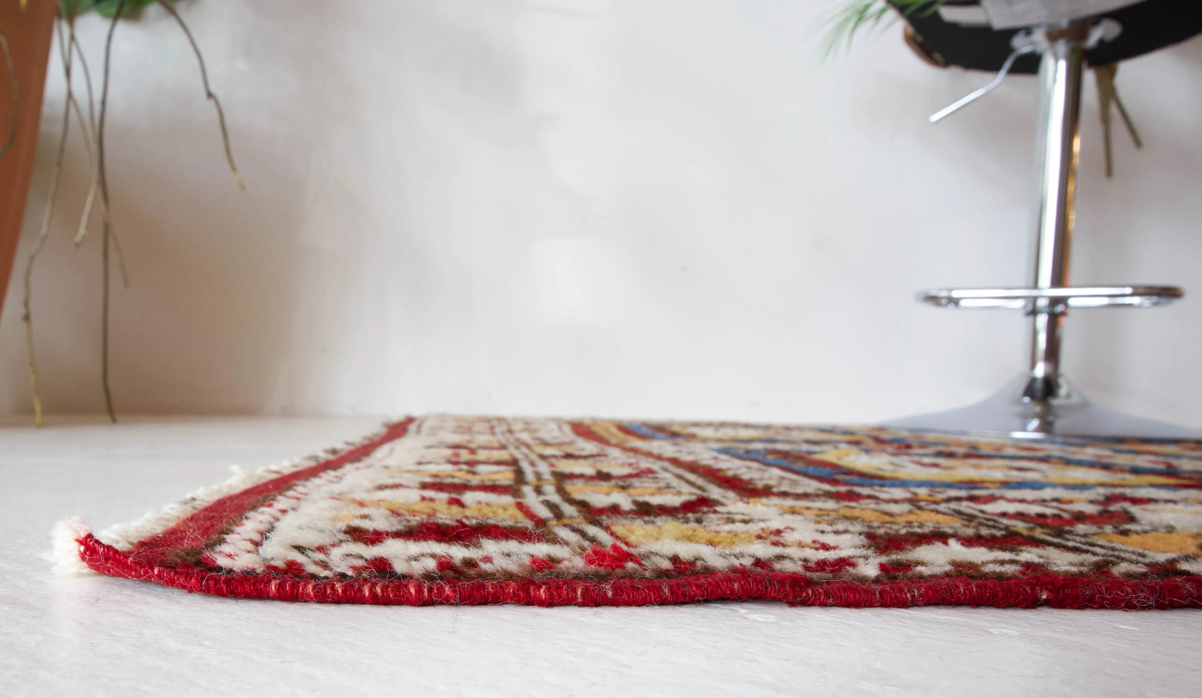 Semi-Antique Canakkale Rug 4'7"x6'